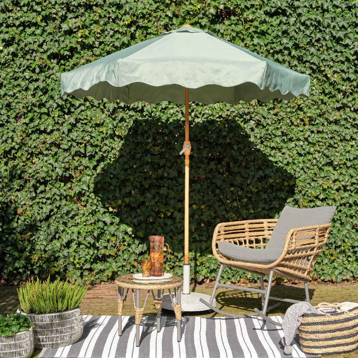 Parasol à Pampilles en Terre Cuite - PRÉCOMMANDE - Ella James